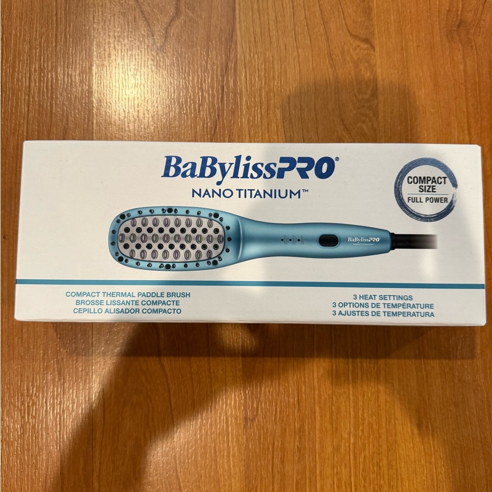 BaBylissPRO Nano Titanium Blue Hair Brush